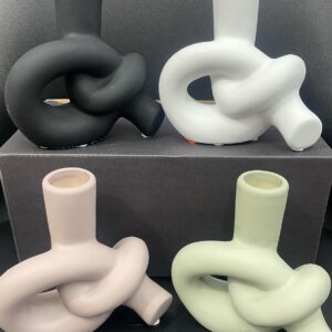 Knotted Vases